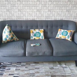 20% OFF -COMBO FIACOSO NUEVO! MANTA CON SOBRE + ALMOHADON + ALMOHADA + ANTIFAZ - GIVE AMARILLO